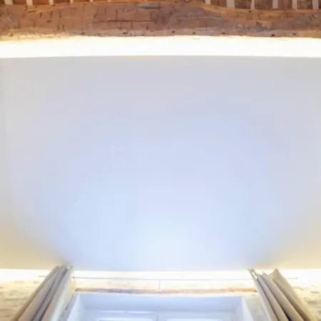 Studio Cosy Vieil - Renove - Climatise Apartment