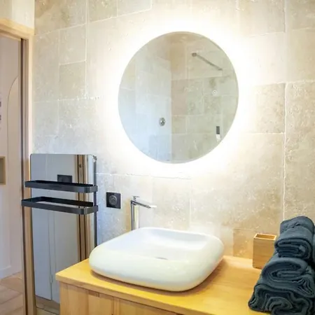 Studio Cosy Vieil - Renove - Climatise Apartment *